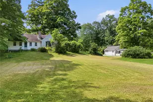 225 Succabone Rd, Bedford Corners, NY 10549 - Photo 3
