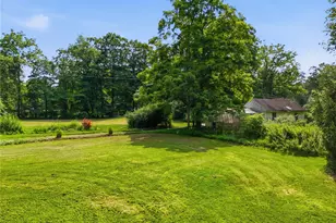 225 Succabone Rd, Bedford Corners, NY 10549 - Photo 9