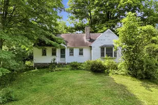 225 Succabone Rd, Bedford Corners, NY 10549 - Photo 7