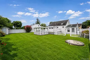 218 11th St, West Babylon, NY 11704 - Photo 25