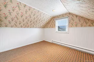 218 11th St, West Babylon, NY 11704 - Photo 11