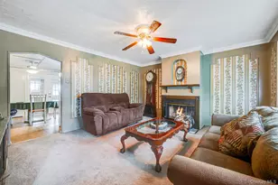 218 11th St, West Babylon, NY 11704 - Photo 3