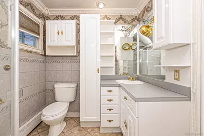 218 11th Street, West Babylon, NY 11704 - Photo 13