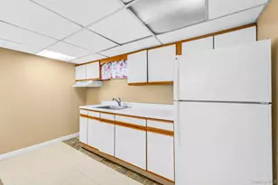 218 11th St, West Babylon, NY 11704 - Photo 19