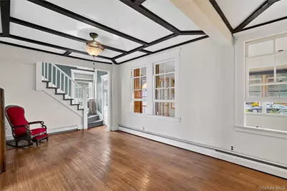 51 Hamilton Street, Sayville, NY 11782 - Photo 11