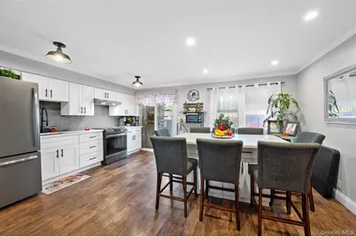 6991 Caldwell Avenue, Maspeth, NY 11378 - Photo 1