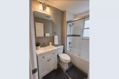 47 Fendale Street, Franklin Square, NY 11010 - Photo 7