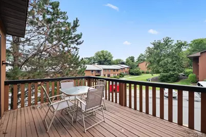 226 Coachlight Square, Montrose, NY 10548 - Photo 7