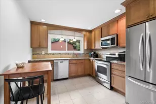 226 Coachlight Square, Montrose, NY 10548 - Photo 17