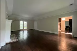 23 Matinecock Farms Rd, Glen Cove, NY 11542 - Photo 9