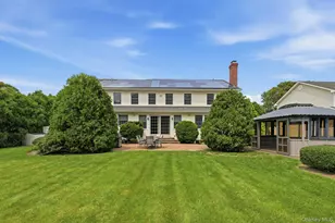 28 Spruce St, Selden, NY 11784 - Photo 35