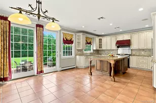 28 Spruce St, Selden, NY 11784 - Photo 9