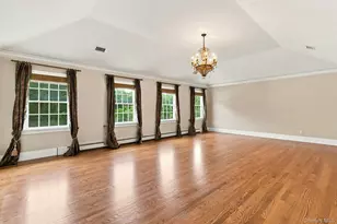 28 Spruce St, Selden, NY 11784 - Photo 17