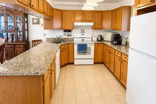 95-08 Shore Front Pkwy, Rockaway Beach, NY 11693 - Photo 7