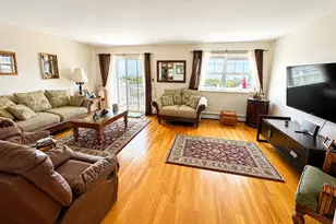 95-08 Shore Front Pkwy, Rockaway Beach, NY 11693 - Photo 5