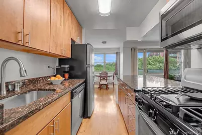 400 Cozine Avenue #5E, Brooklyn, NY 11207 - Photo 7