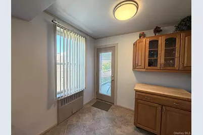 250 N Broadway #PHD, Yonkers, NY 10701 - Photo 17