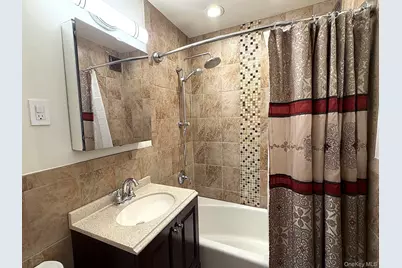 250 N Broadway #PHD, Yonkers, NY 10701 - Photo 11