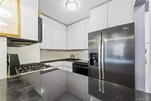 150-38 Union Tpke, Flushing, NY 11367 - Photo 9