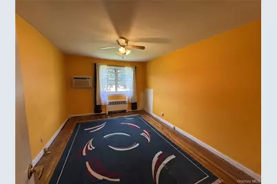 150-33 Jewel Avenue #303B, Flushing, NY 11367 - Photo 5