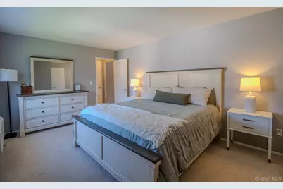 23 Village Park Drive #3B, Fishkill, NY 12524 - Photo 11