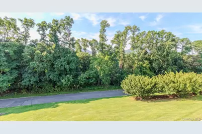 23 Village Park Drive #3B, Fishkill, NY 12524 - Photo 19
