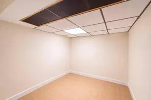 77-64 79th St, Glendale, NY 11385 - Photo 11