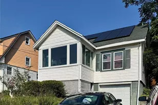 16 Earle St, Middletown, NY 10940 - Photo 3