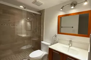 210 174th St Unit 419 Collins Ave, Sunny Isles Beach, FL 33160 - Photo 11