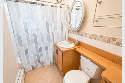 126 Cotton Lane, Levittown, NY 11756 - Photo 15