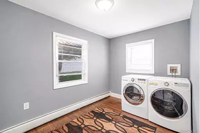 126 Cotton Lane, Levittown, NY 11756 - Photo 11