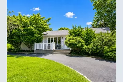 6 Flushing Street, Holtsville, NY 11742 - Photo 3