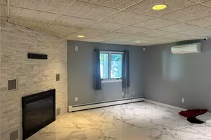 275 Evergreen Ave, Huntington Station, NY 11746 - Photo 3