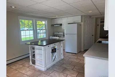 275 Evergreen Avenue, Huntington Station, NY 11746 - Photo 13