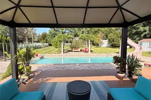 6 N Howells Point Rd, Bellport, NY 11713 - Photo 3