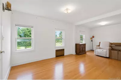 99 Homestead Place, New Rochelle, NY 10801 - Photo 11