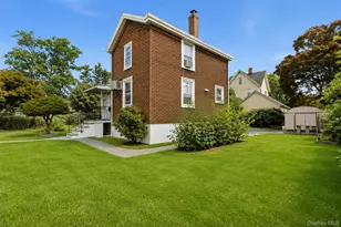 99 Homestead Pl, New Rochelle, NY 10801 - Photo 25