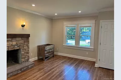 2 William Street #1, Glen Head, NY 11545 - Photo 7