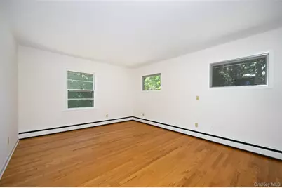 2108-2110 New Hackensack Road, Poughkeepsie, NY 12603 - Photo 11