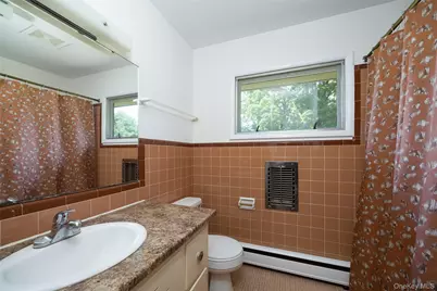 2108-2110 New Hackensack Road, Poughkeepsie, NY 12603 - Photo 13