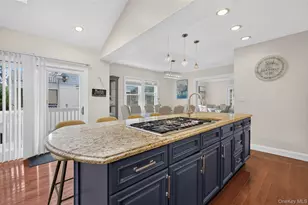 224-20 92nd Ave, Queens Village, NY 11428 - Photo 5