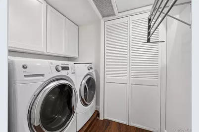224-20 92nd Avenue, Queens Village, NY 11428 - Photo 23