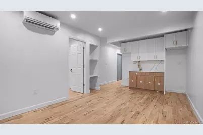 1737 Popham Avenue, Bronx, NY 10453 - Photo 11