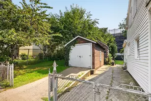 13-17 123rd St, College Point, NY 11356 - Photo 5