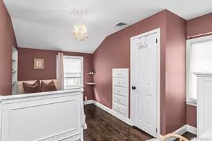 2337 205th St, Bayside, NY 11360 - Photo 27