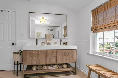 2337 205th Street, Bayside, NY 11360 - Photo 25
