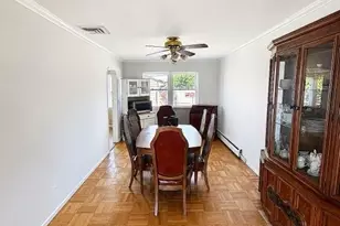 29 Cottonwood Dr, Commack, NY 11725 - Photo 3