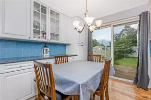 11 Delano Pl, West Babylon, NY 11704 - Photo 13