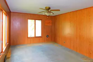 20 Farm Ln, Hyde Park, NY 12538 - Photo 9