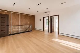 51-42 35th St, Long Island City, NY 11101 - Photo 7